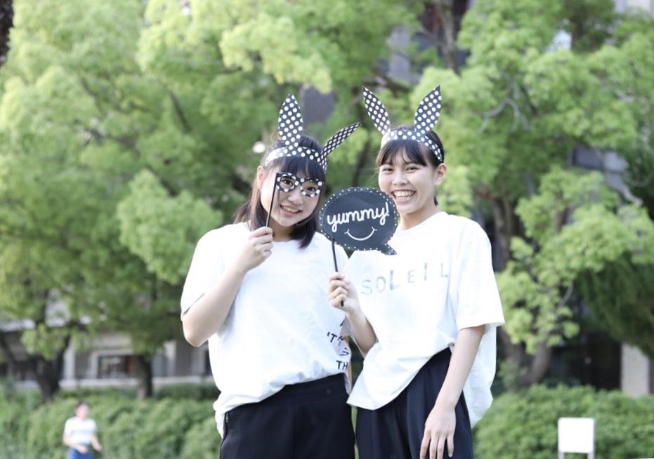16203761-5CF8-490C-A698-1571E3371130