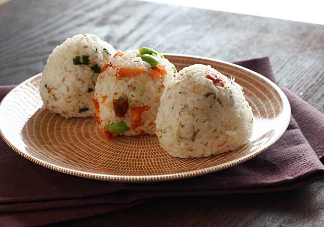 おにぎり3種