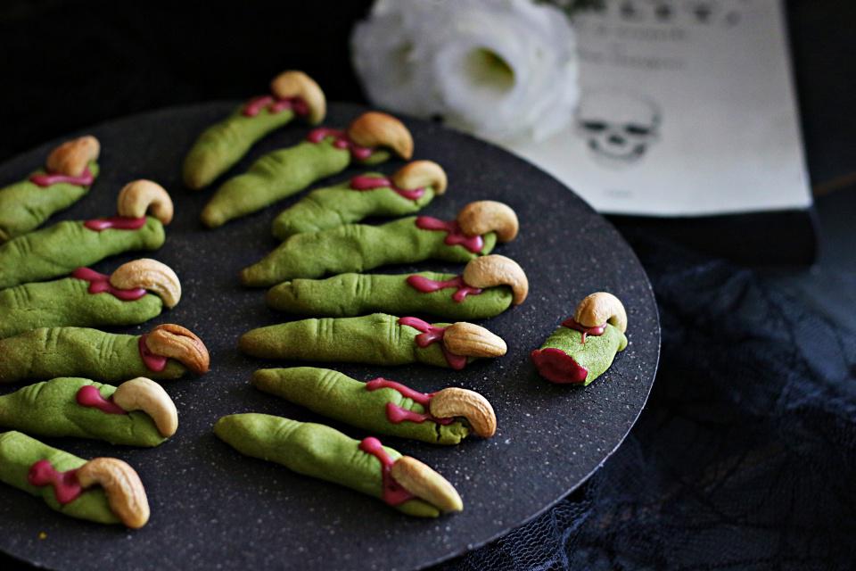 insta witch finger IMG_3771
