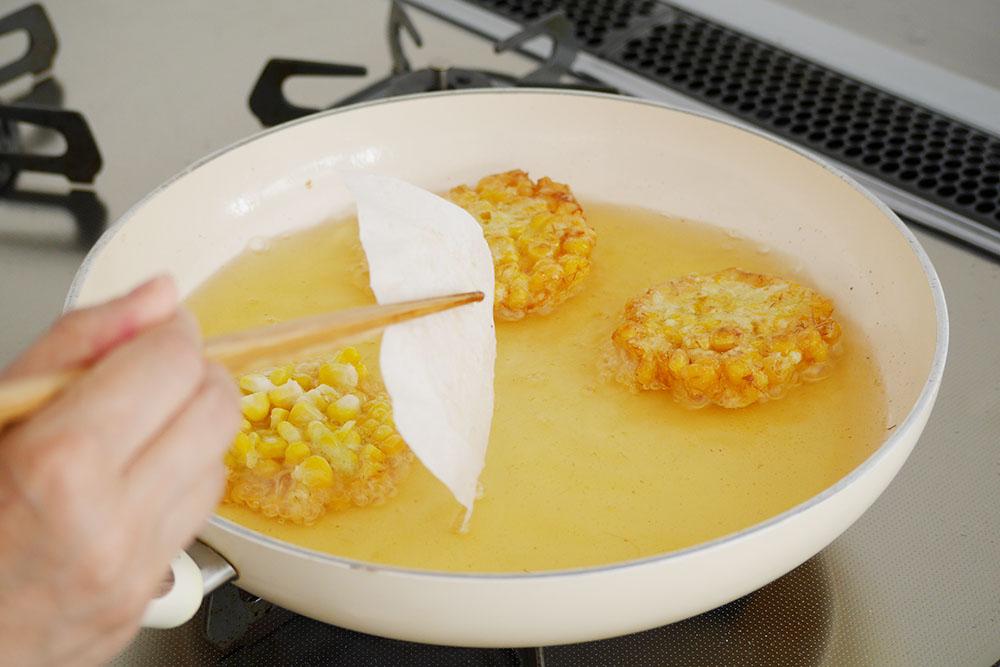 tとうもろこしシートとる