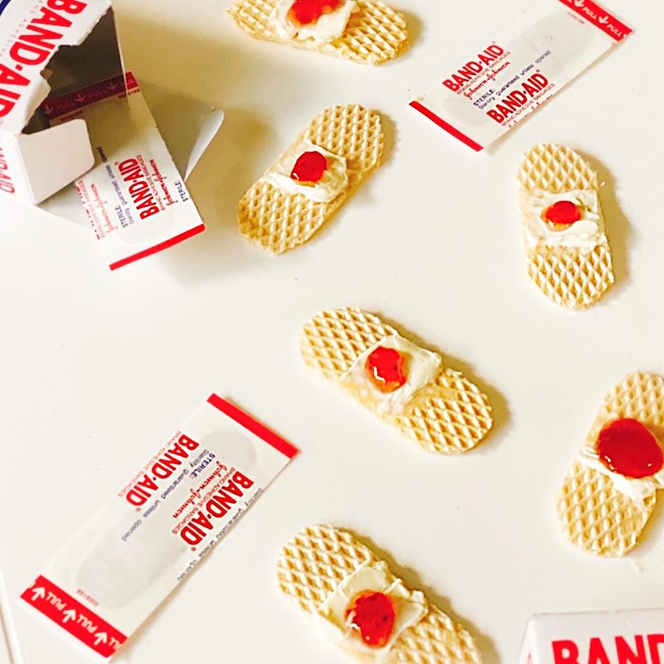 re MG_8437 bandaid
