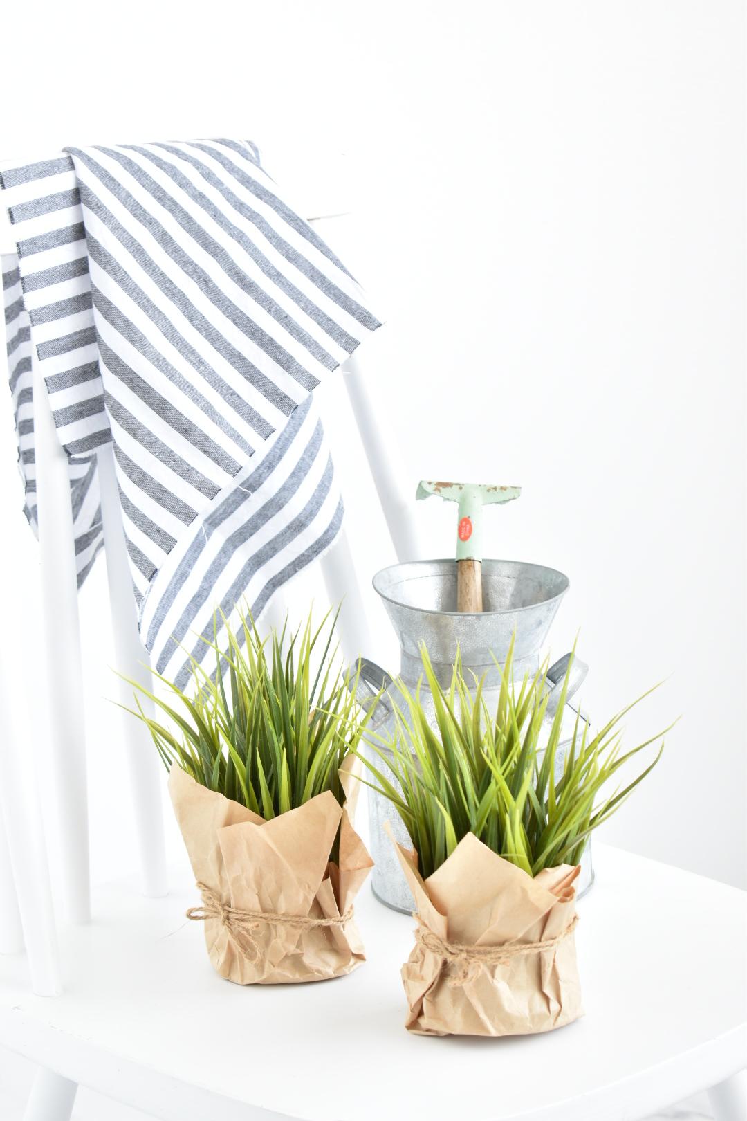 8E48867C-265A-4D2D-9054-2BAFFF058C1E