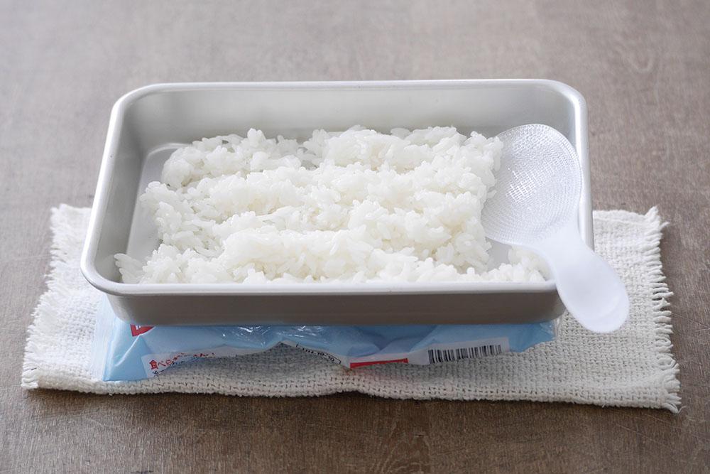 ご飯冷ます