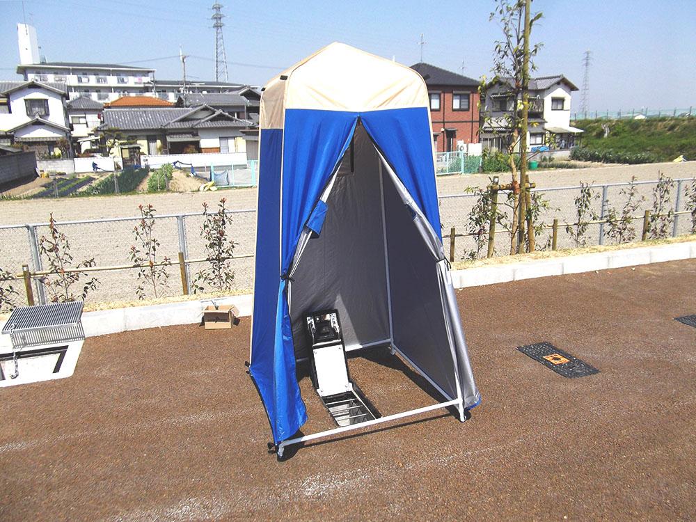 ⑧トイレテント